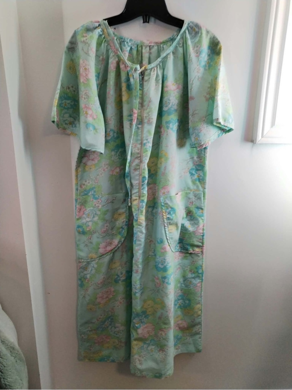 Women’s Vintage Floral Mint Green Short-Sleeve Nightgown Duster PJs - M